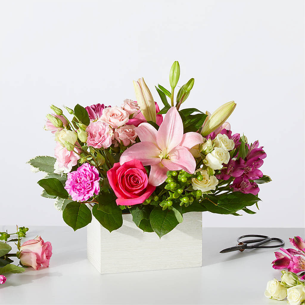 Sweetberry Box – A Florist Original – BLOOMERS FLOWER & ASHLEY JO ANTIQUES, Corry PA