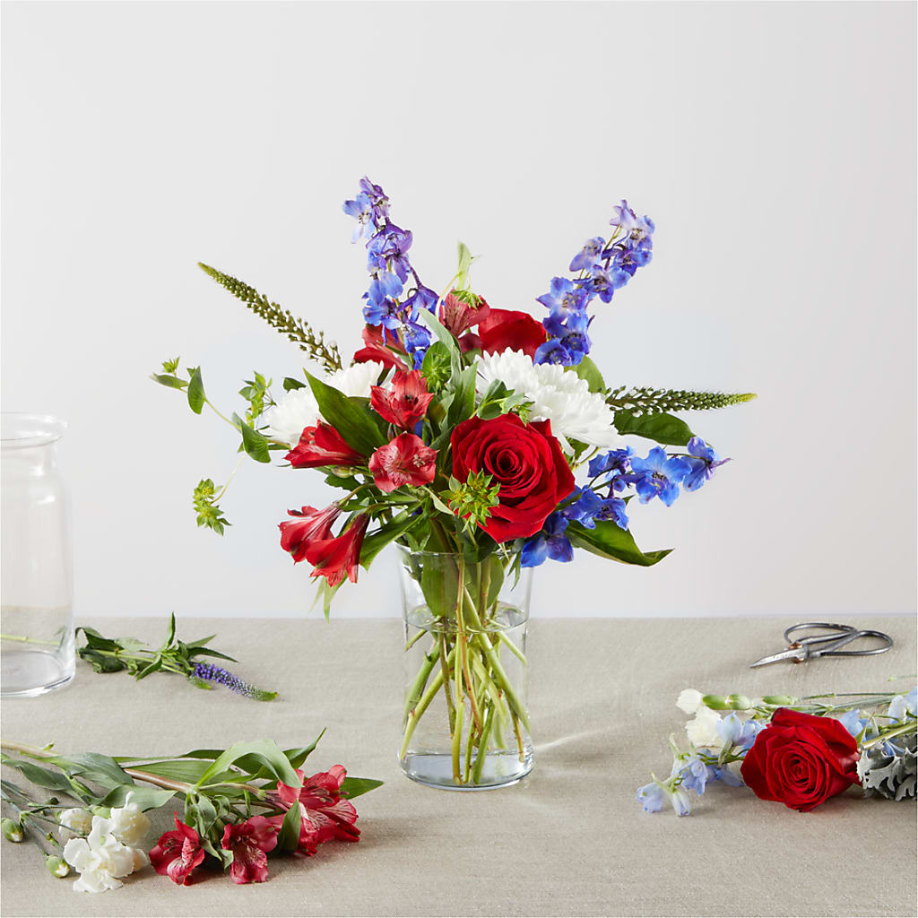 Star Spangled - A Florist Original – BLOOMERS FLOWER & ASHLEY JO ANTIQUES, Corry PA