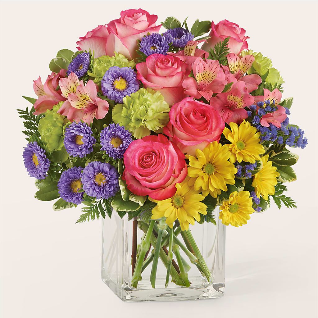 Candy Jar Bouquet – BLOOMERS FLOWER & ASHLEY JO ANTIQUES, Corry PA