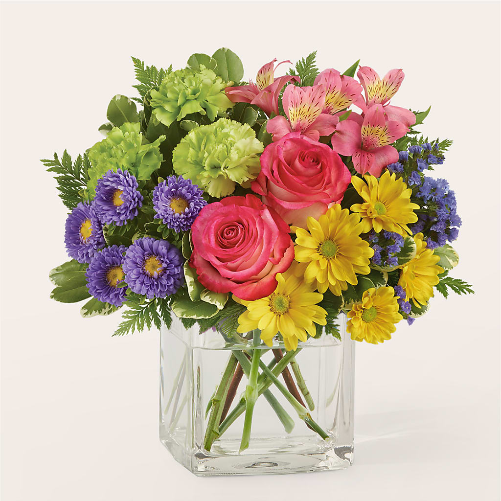 Candy Jar Bouquet – BLOOMERS FLOWER & ASHLEY JO ANTIQUES, Corry PA