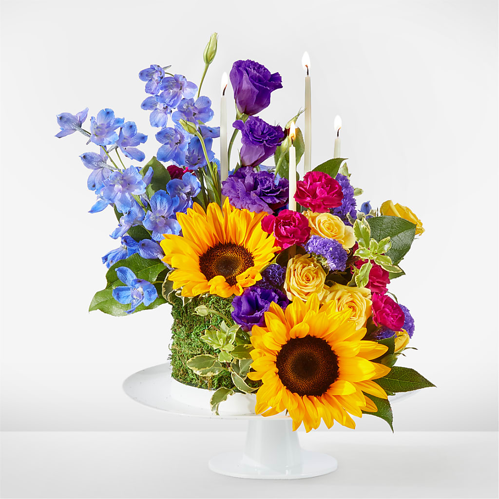Star of the Day Floral Cake – BLOOMERS FLOWER & ASHLEY JO ANTIQUES, Corry PA
