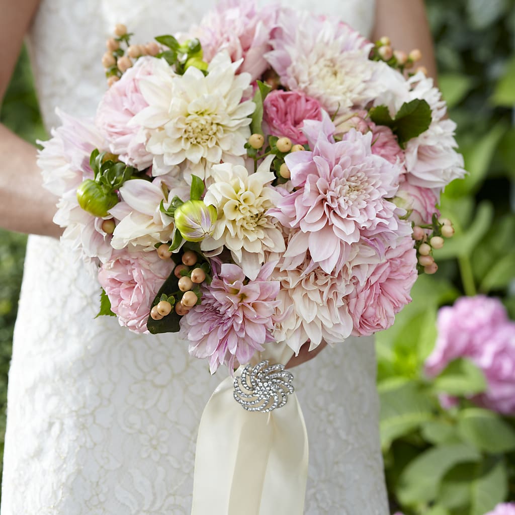 Heart's Promise Bouquet – BLOOMERS FLOWER & ASHLEY JO ANTIQUES, Corry PA