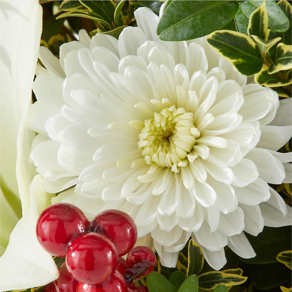 Festive Moments Tree – BLOOMERS FLOWER & ASHLEY JO ANTIQUES, Corry PA