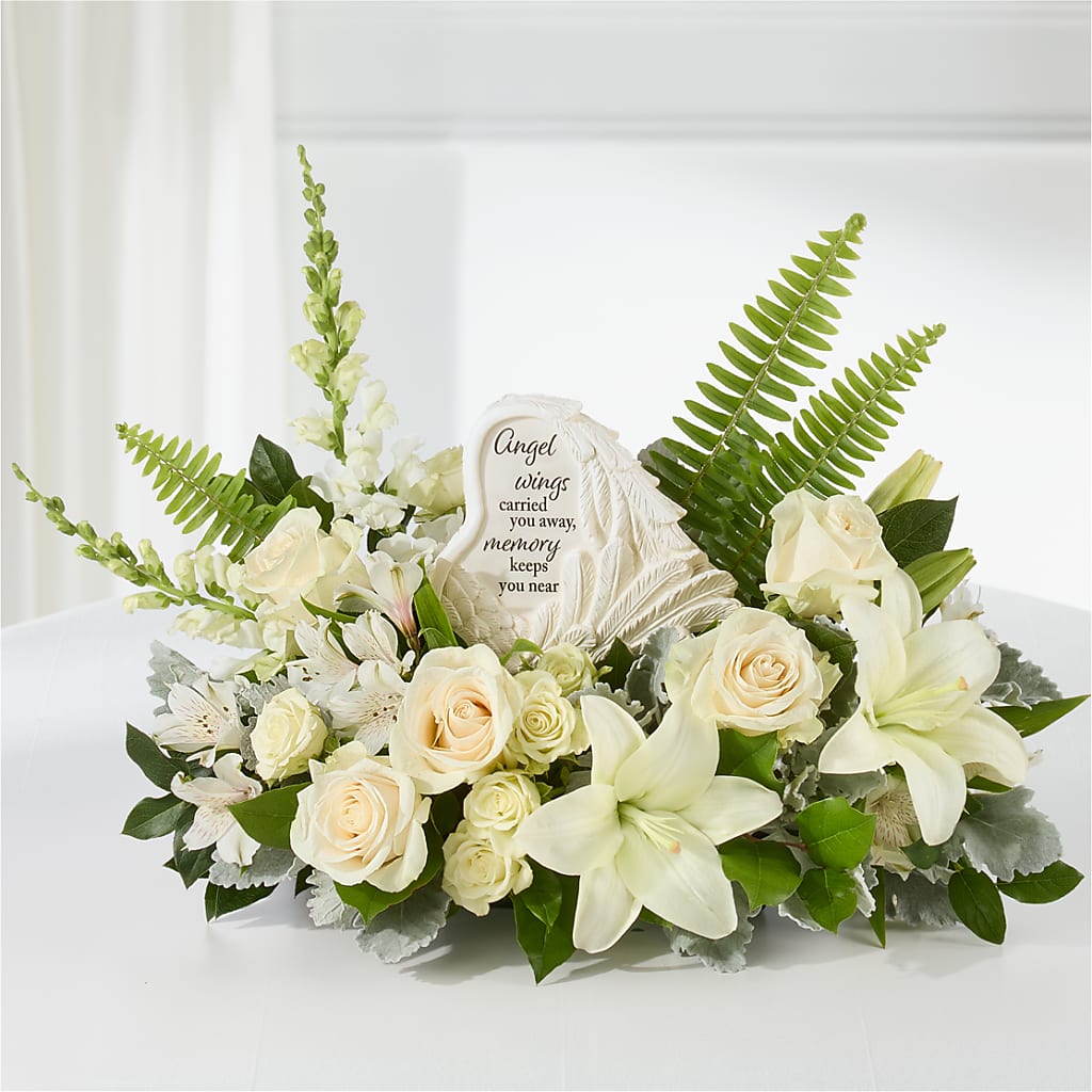 Holding You Close Arrangement – BLOOMERS FLOWER & ASHLEY JO ANTIQUES, Corry PA