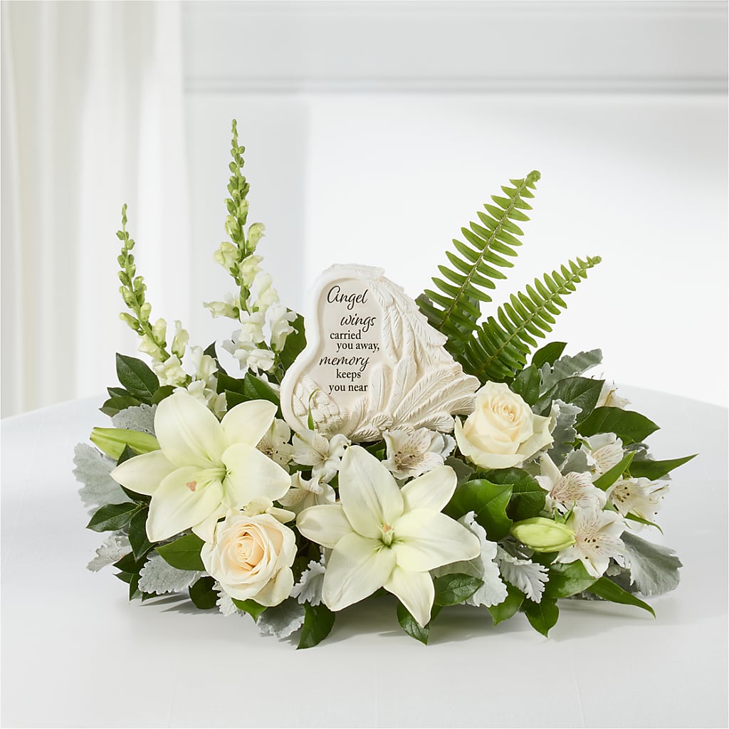 Holding You Close Arrangement – BLOOMERS FLOWER & ASHLEY JO ANTIQUES, Corry PA