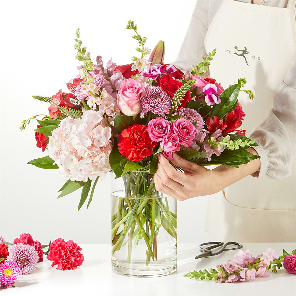 Swooning Over You - A Luxury Florist Original – BLOOMERS FLOWER & ASHLEY JO ANTIQUES, Corry PA
