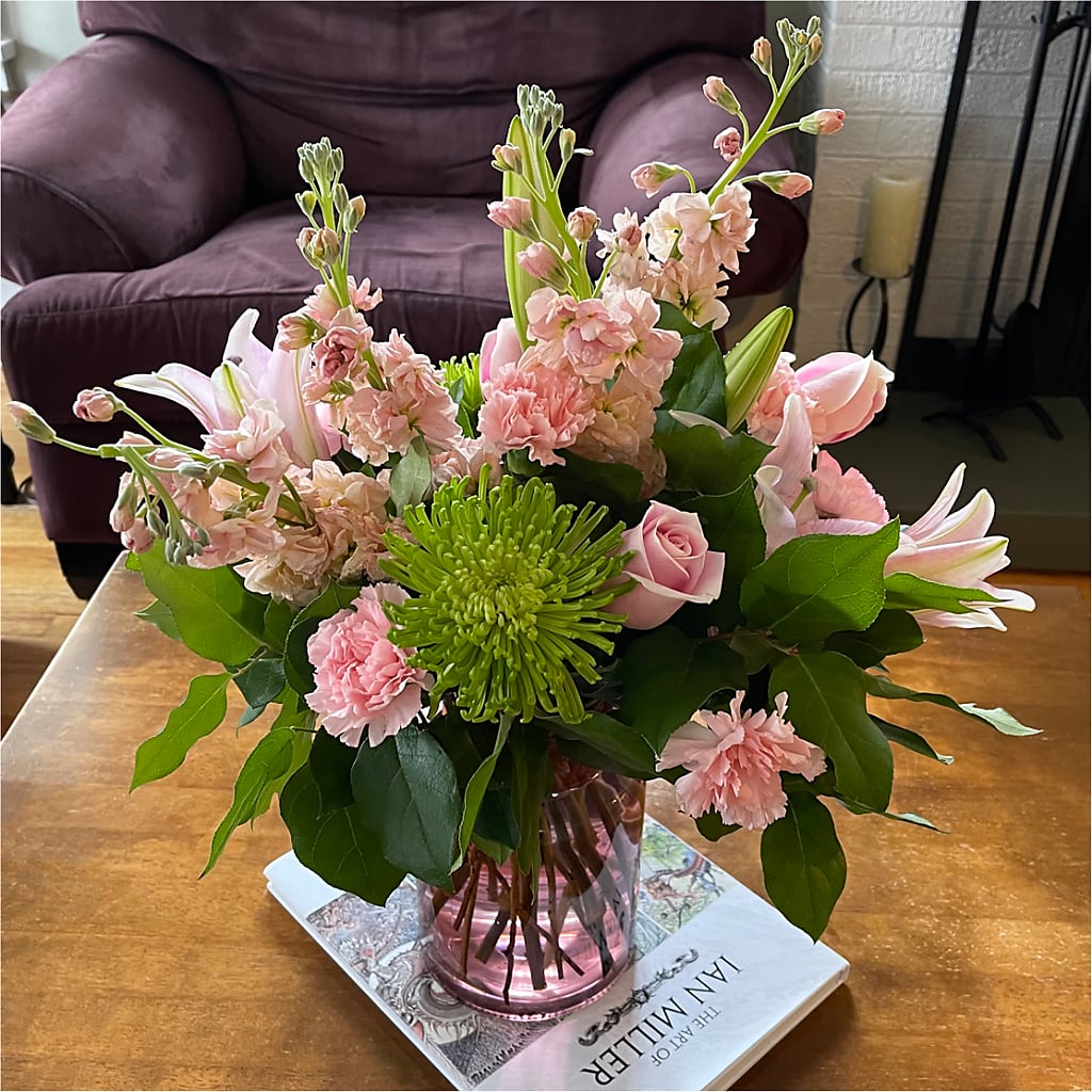 Pretty in Pink Bouquet – BLOOMERS FLOWER & ASHLEY JO ANTIQUES, Corry PA