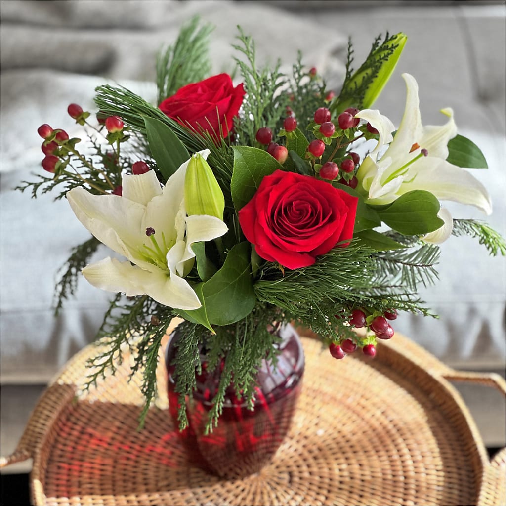 Evergreen Delight Bouquet – BLOOMERS FLOWER & ASHLEY JO ANTIQUES, Corry PA