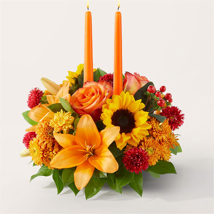 Grateful Centerpiece – BLOOMERS FLOWER & ASHLEY JO ANTIQUES, Corry PA