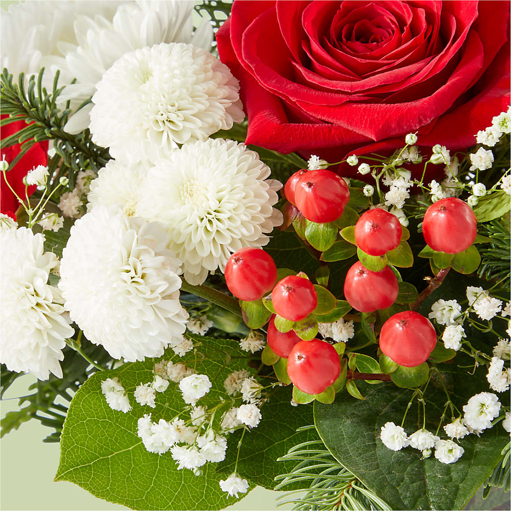 Chance of Flurries Bouquet – BLOOMERS FLOWER & ASHLEY JO ANTIQUES, Corry PA