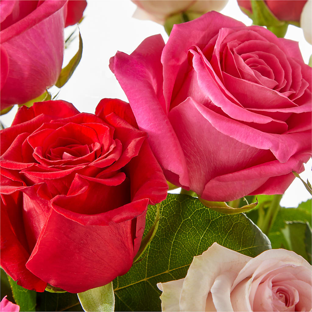 Charming Rose Bouquet – BLOOMERS FLOWER & ASHLEY JO ANTIQUES, Corry PA