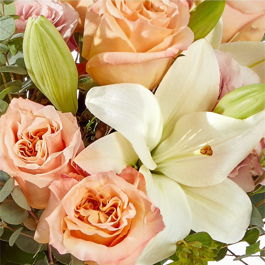 Grapefruit Splash Bouquet – BLOOMERS FLOWER & ASHLEY JO ANTIQUES, Corry PA