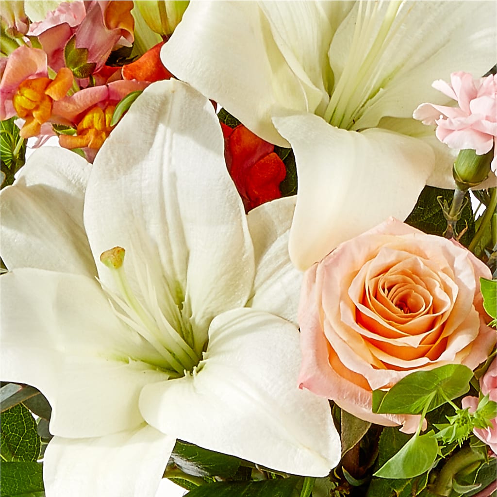 Grapefruit Splash Bouquet – BLOOMERS FLOWER & ASHLEY JO ANTIQUES, Corry PA