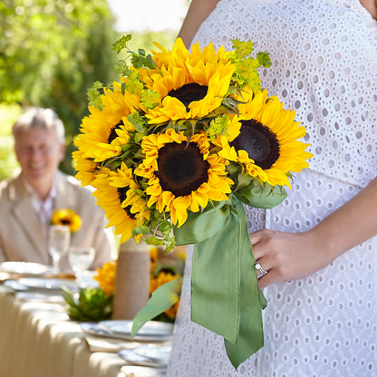 Free Spirit Bouquet – BLOOMERS FLOWER & ASHLEY JO ANTIQUES, Corry PA